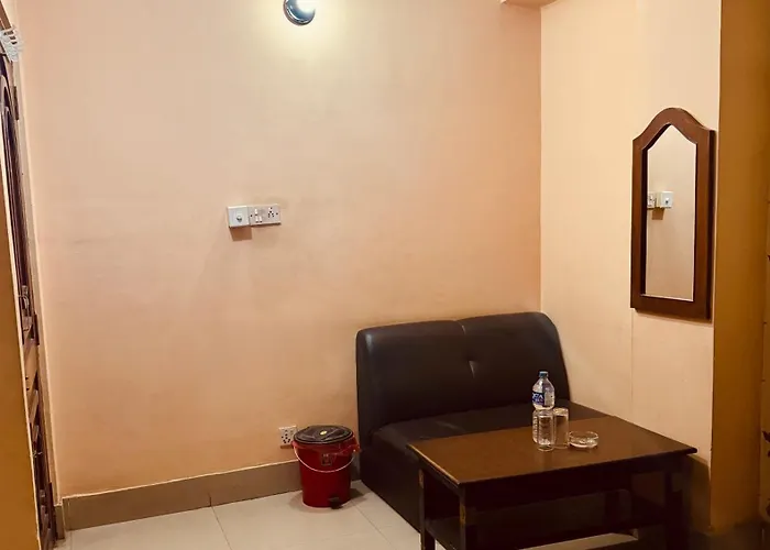 Hotel Om Mandakini 3*